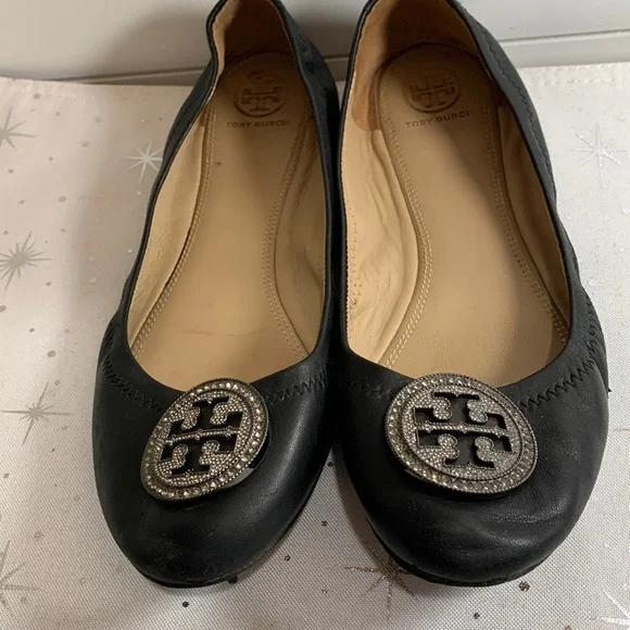 Tory Burch Black Flats with Silver sparkle logo design - Picture 2 of 9
